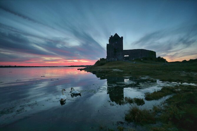Private Limousine hire Cliffs of Moher Day Tour - Dunguaire Castle and Kinvara: A Quick Photo Stop With Big Atmosphere