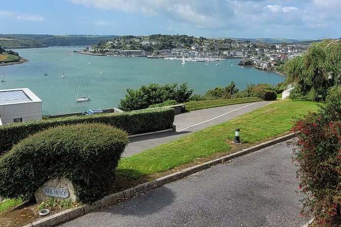 Private Tour Blarney Kinsale & Cobh Awarded Badge of Excellence - Cobh in one hour: cathedral views plus a panoramic drive