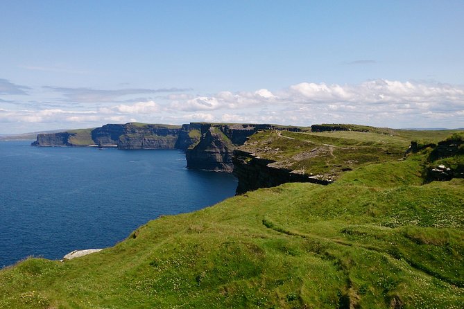 Private tour to the Cliffs of Moher guided in Spanish - Key highlights you should care about