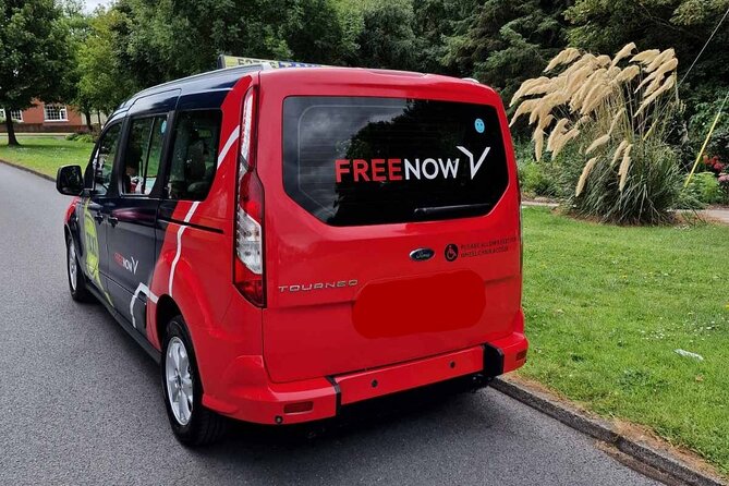 Private Transport to/from the Airport; Private Tours - on request - Optional Sightseeing Add-On, Quick Dublin Look Without Losing Time