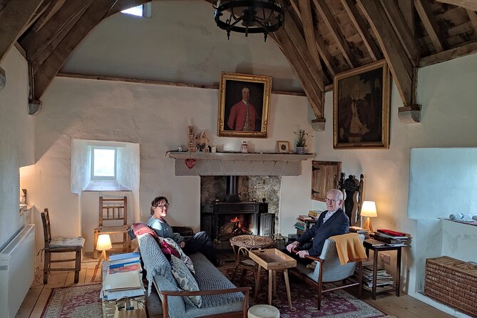 Private visit in an Irish Castle Home - Narrow spiral stairs and defensive features you can actually see