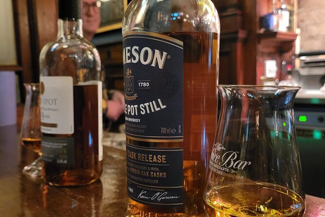 Pub Crawl Walking Tour Through the Heart of Irelands Capital - Key highlights from this Dublin heart-of-the-city pub walk