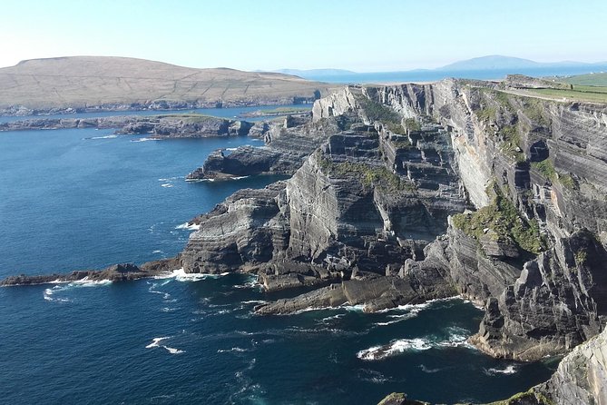 Ring of Kerry & Skellig Ring - Private Mini Bus Tour - Kerry Bog Village Museum: Turf-Fueled Irish Life in a Compact Stop