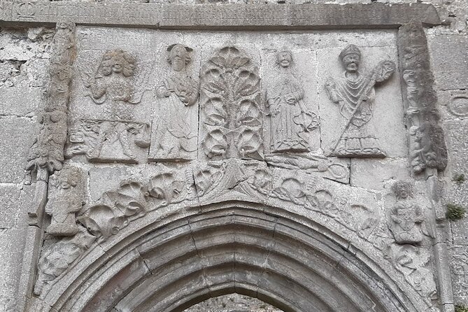 Sean's Bar, Athlone Castle and Clonmacnoise Monastery - Key points at a glance