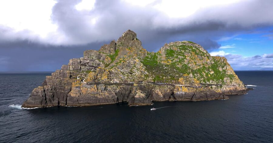 Skellig Michael: Skellig Sightseeing Cruise with AquaTerra - Valentia Island Start: The Safety Briefing and the First Stretch of Water