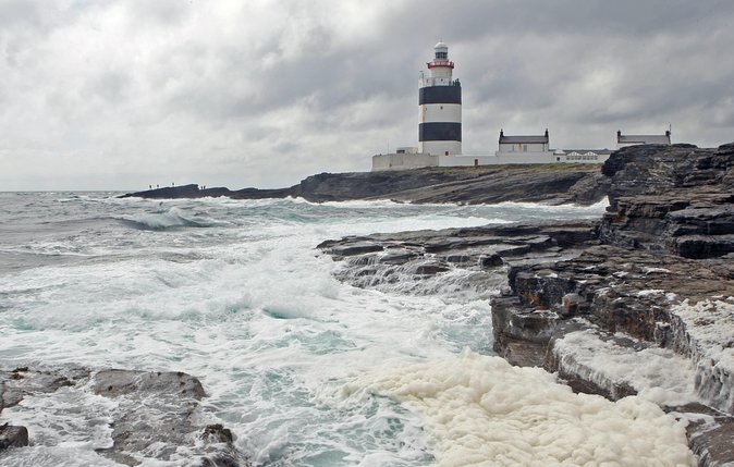 Skip the Line: Hook Lighthouse Entrance Ticket and Guided Tour - What you actually get with the guided entrance ticket