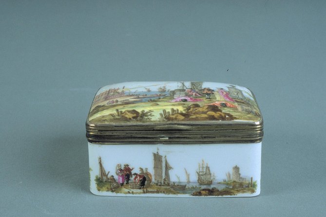 Skip the Line: Hunt Museum Ticket - Irish contemporary ceramics fans, this is for you