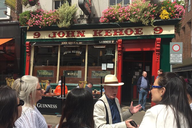 Small Group-Dublin Walking Tours - Temple Bar and Hapenny Bridge: Nightlife Quarter With Trade Stories