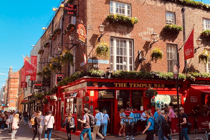 Small Group-Dublin Walking Tours - Start at Chester Beatty and Dubh Linn Garden Behind Dublin Castle