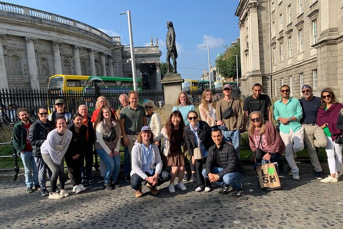 St Patrick's Cathedral, Book of Kells and Dublin Castle Tour - Molly Malone Statue Stop: A Quick Photo Break with a Real Story