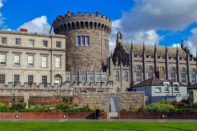 St Patrick's Cathedral, Book of Kells and Dublin Castle Tour - Optional Guinness Storehouse Upgrade: What Changes at the End