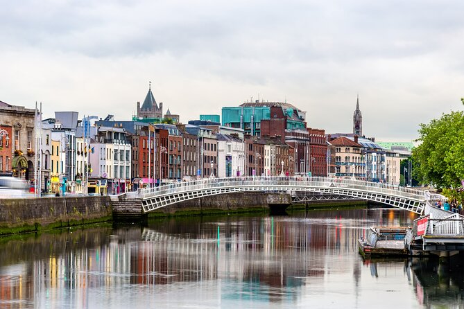 The Dublin Incident: Alien, Whiskey & Clues Exploration Game - Guinness Storehouse and Teeling Distillery: the whiskey-colored middle chapters