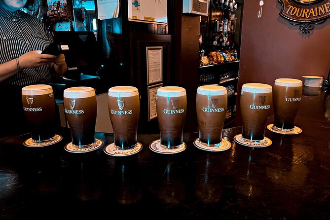 The Perfect Pint Pub Tour - Glasnevin Cemetery, heritage context, and a top Guinness pint stop