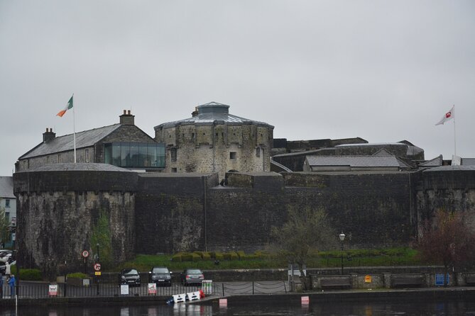 Tullamore Distillery, Athlone and Clonmacnoise from Galway - Private group up to 7: why that small size feels like more value