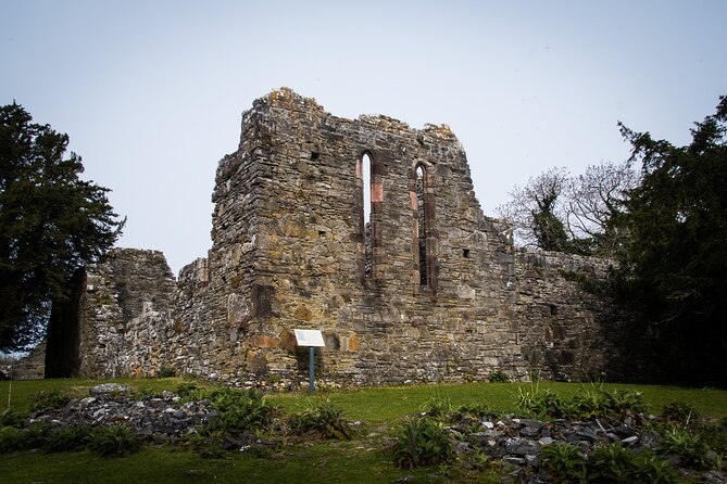 Visit Innisfallen Island - Innisfallen Island: 640 AD and the ruins you can walk