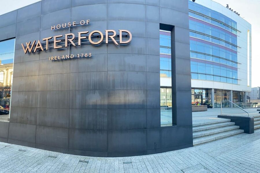 Waterford: House of Waterford Factory Tour - If you have accessibility needs, plan with confidence