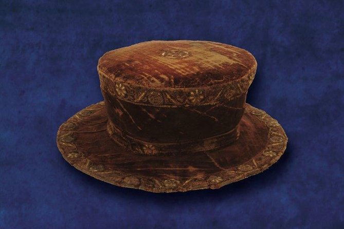 Waterford Treasures: Medieval Museum Admission Ticket - Costumed Re-Enactor or Handheld Guide: Pick Your Style