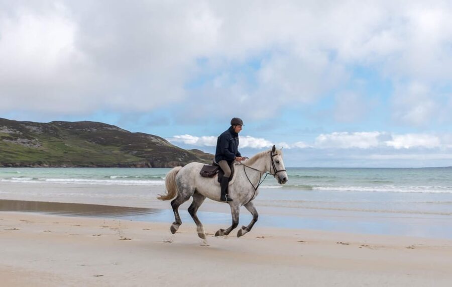 Westport: Beach and Countryside Guided Horse Ride - Meeting at Carrowholly Stables: Gear Up Fast